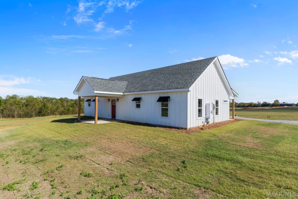 665 Thorn Trace