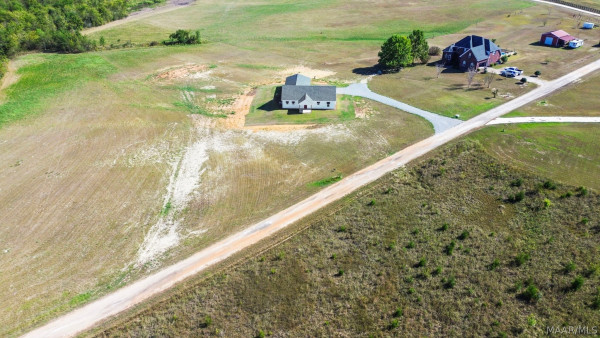 665 Thorn Trace