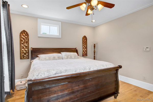 68 BRIGHT SPOT Street