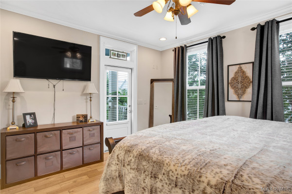 68 BRIGHT SPOT Street