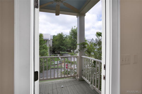 68 BRIGHT SPOT Street