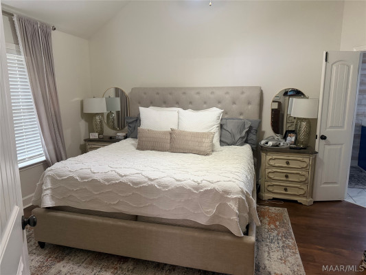 9073 BLACK CHERRY Trail