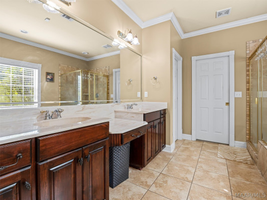 8490 Rockbridge Circle