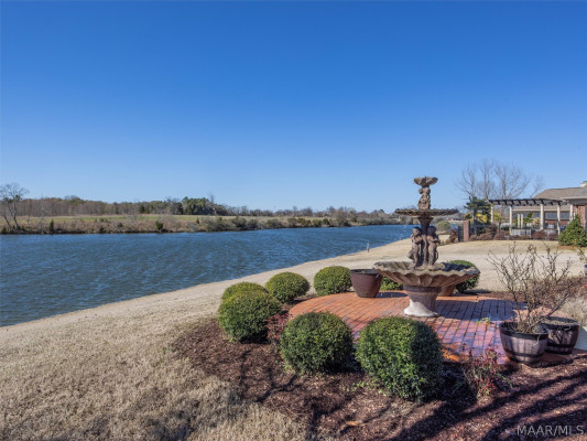 8490 Rockbridge Circle