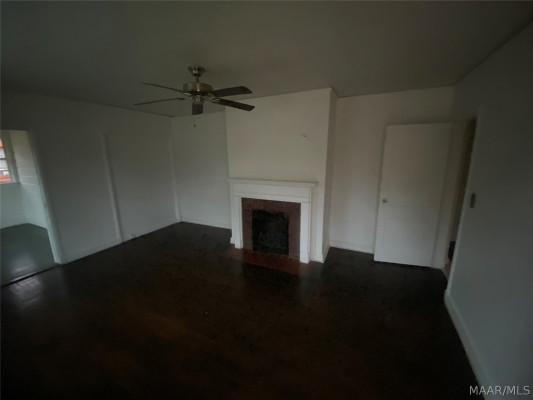 3639 Whiting Avenue