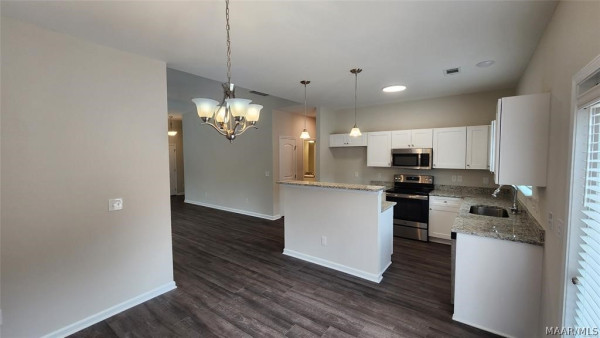 246 Brownstone Loop