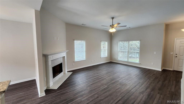 246 Brownstone Loop