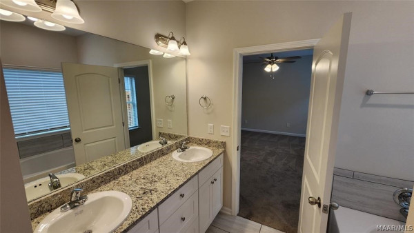246 Brownstone Loop