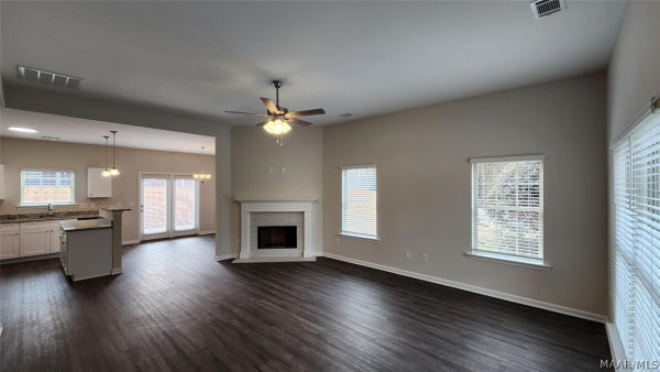 246 Brownstone Loop