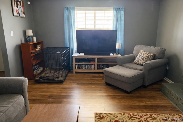 1644 Deatsville Highway