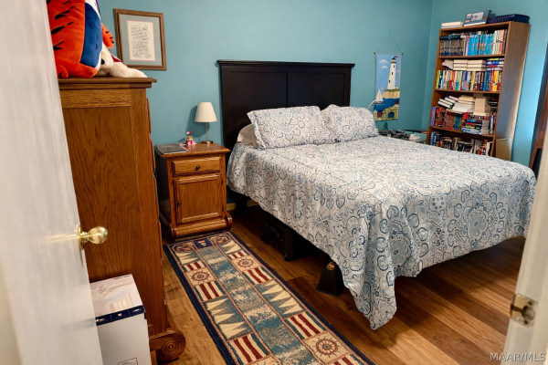 1644 Deatsville Highway