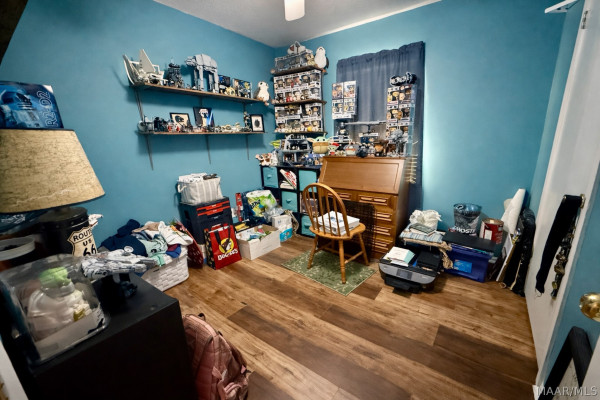 1644 Deatsville Highway