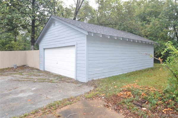 3337 Narrow Lane Road