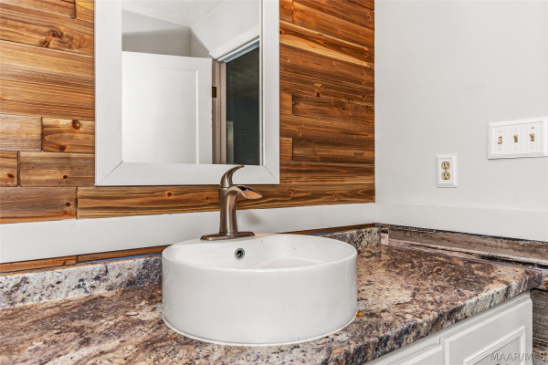 12275 Central Plank Road