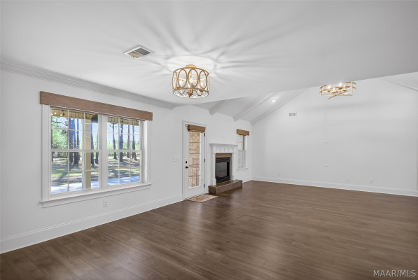 1360 Bon Terre Boulevard