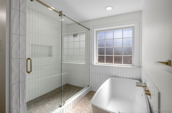 1360 Bon Terre Boulevard