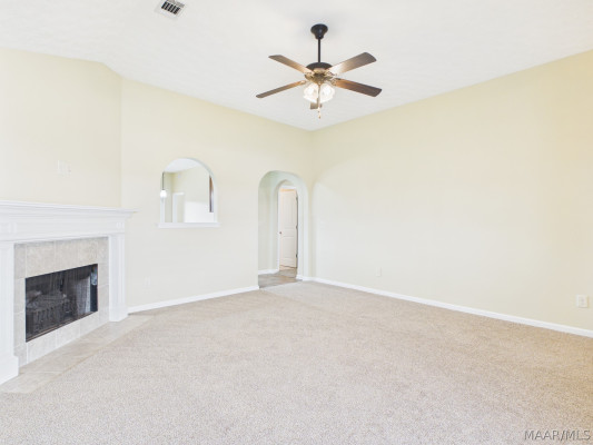 1637 BUENA VISTA Boulevard