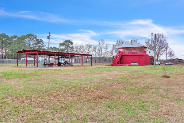 4032 Riveroaks Road