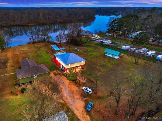 4032 Riveroaks Road