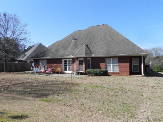 6 FAIRWAY Drive
