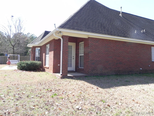 6 FAIRWAY Drive
