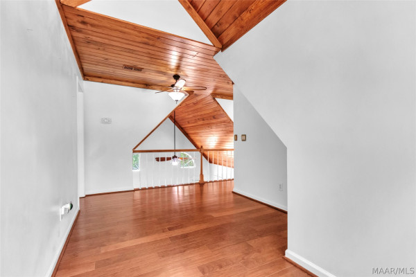 225 Mercer Road
