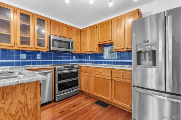 225 Mercer Road