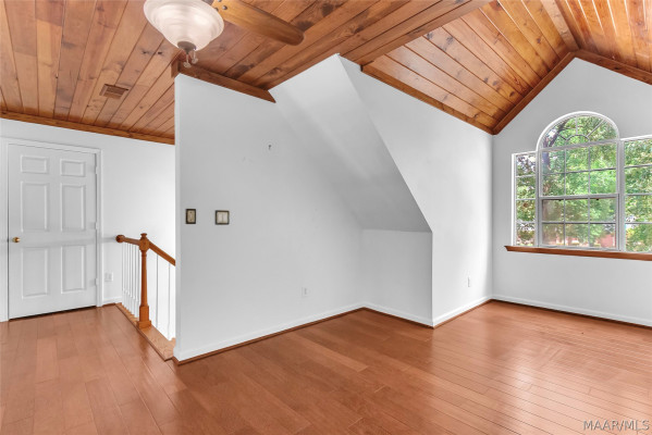 225 Mercer Road