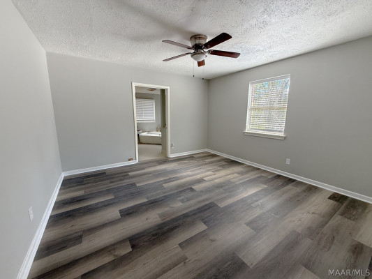 557 KAREN Road