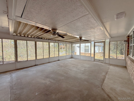 557 KAREN Road