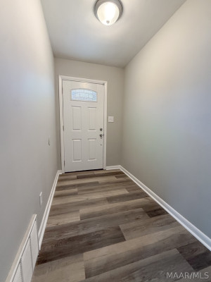 557 KAREN Road