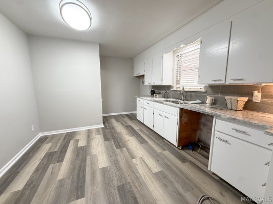 557 KAREN Road
