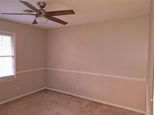 458 BOWLING GREEN Drive