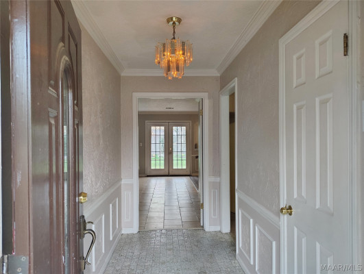 458 BOWLING GREEN Drive