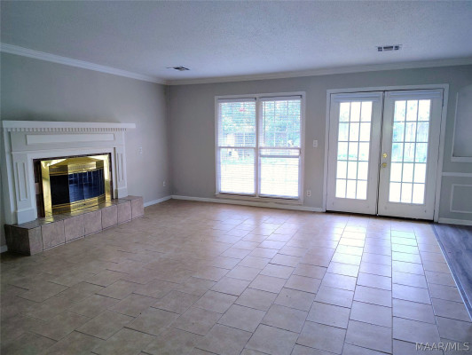 458 BOWLING GREEN Drive