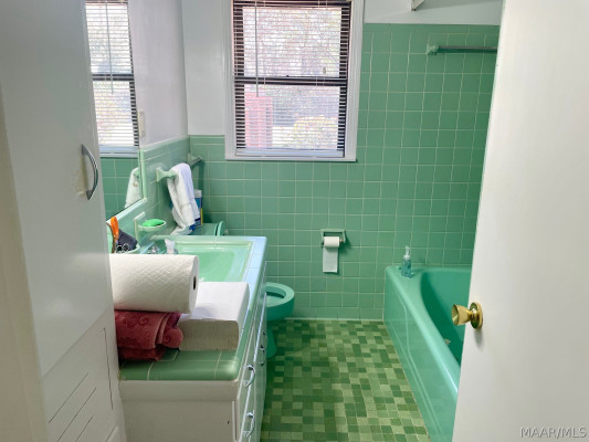 250 Holly Ridge Drive