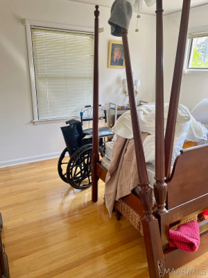 250 Holly Ridge Drive