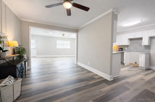 10111 HIGHWAY 231 Highway