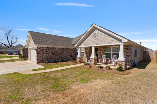 10805 Blackwater Court