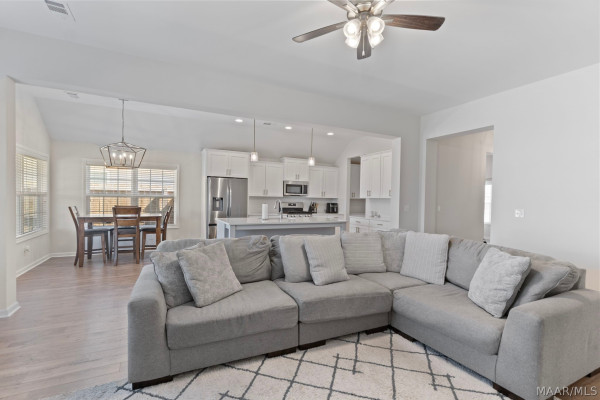 10805 Blackwater Court