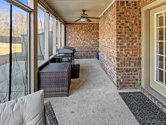 680 Bon Terre Boulevard