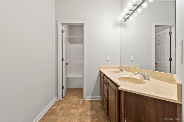 8981 Autumn Brooke Way