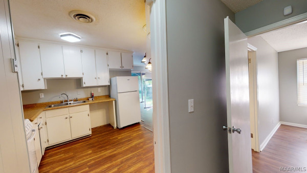 1232 ZEPHYR HILLS Drive