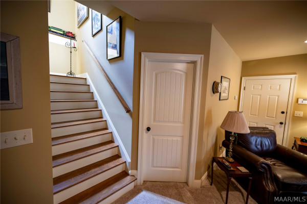 491 SOUTHERN HILLS Drive