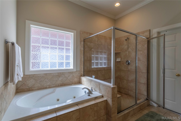 2077 Wyndgate Loop