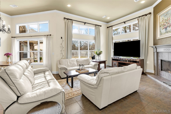 8725 MARSH RIDGE Drive