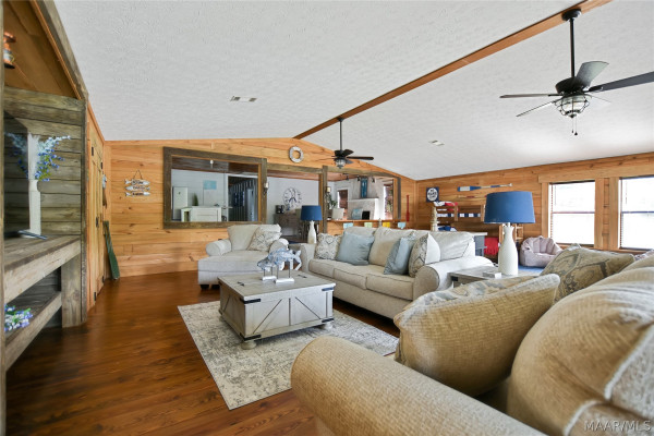 367 Council Rock Road