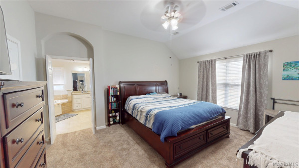 613 Stoneybrooke Way