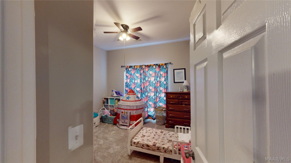 613 Stoneybrooke Way