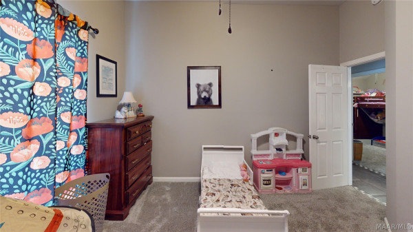 613 Stoneybrooke Way